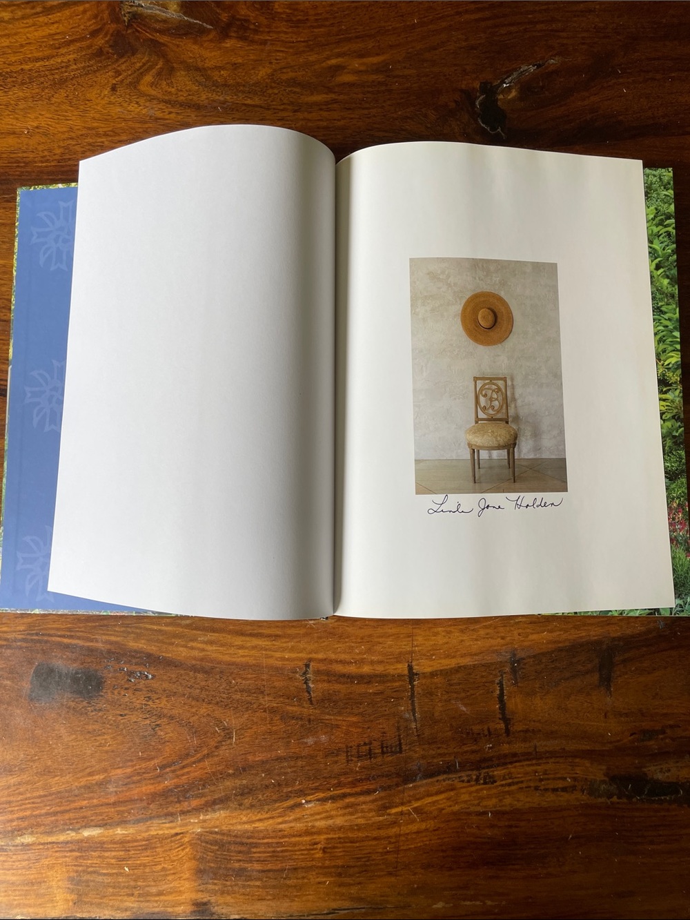 The Gardens of Bunny Mellon – Coffee Table Garden Book (Pink Title) - Picture 6 of 16